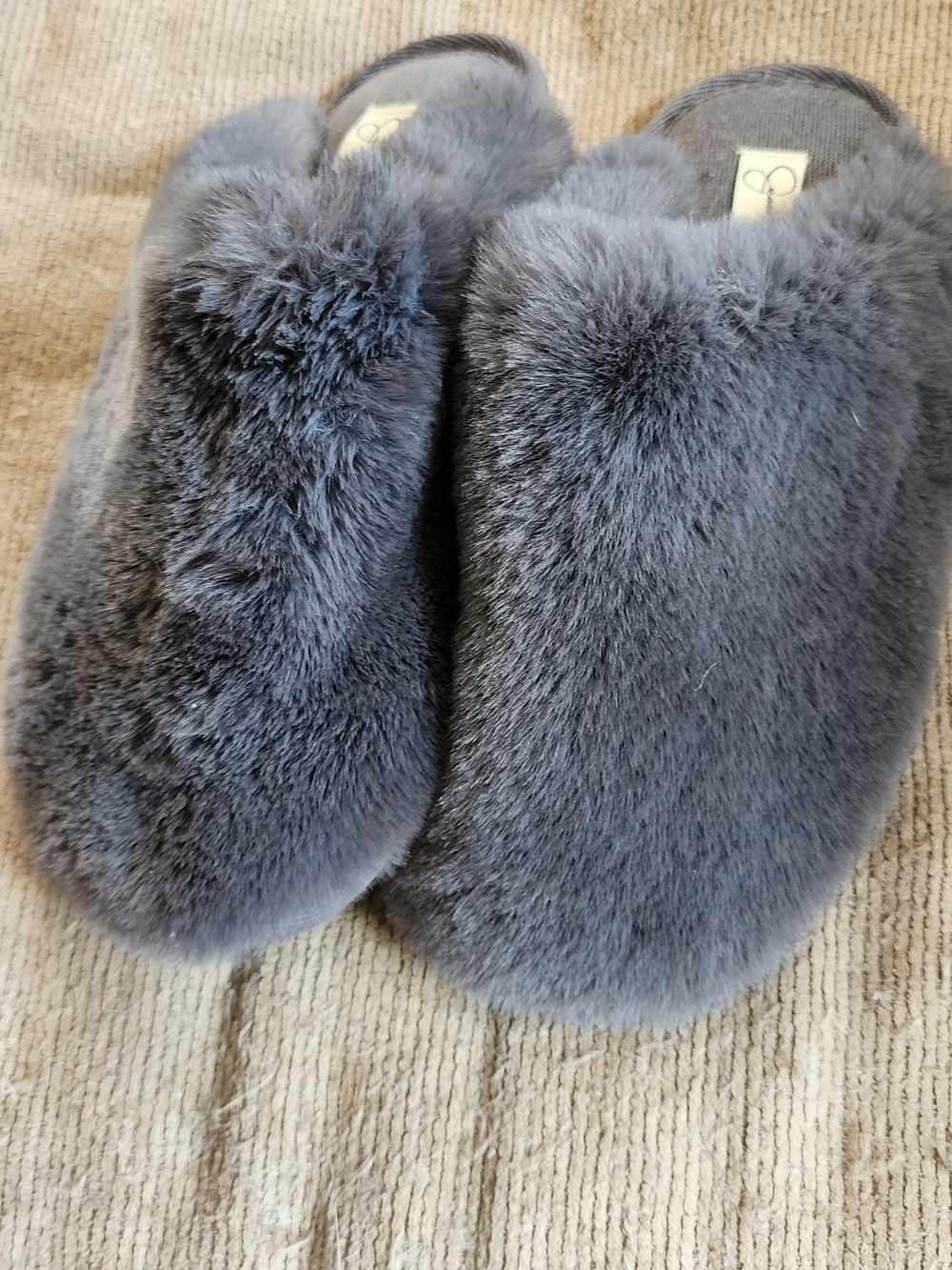 Jessica Simpson Gray Faux Fur Slide Slippers